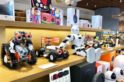 蘇寧易購超級云店落戶華強(qiáng)北，智能產(chǎn)品銷售如何重塑深圳購物新認(rèn)知